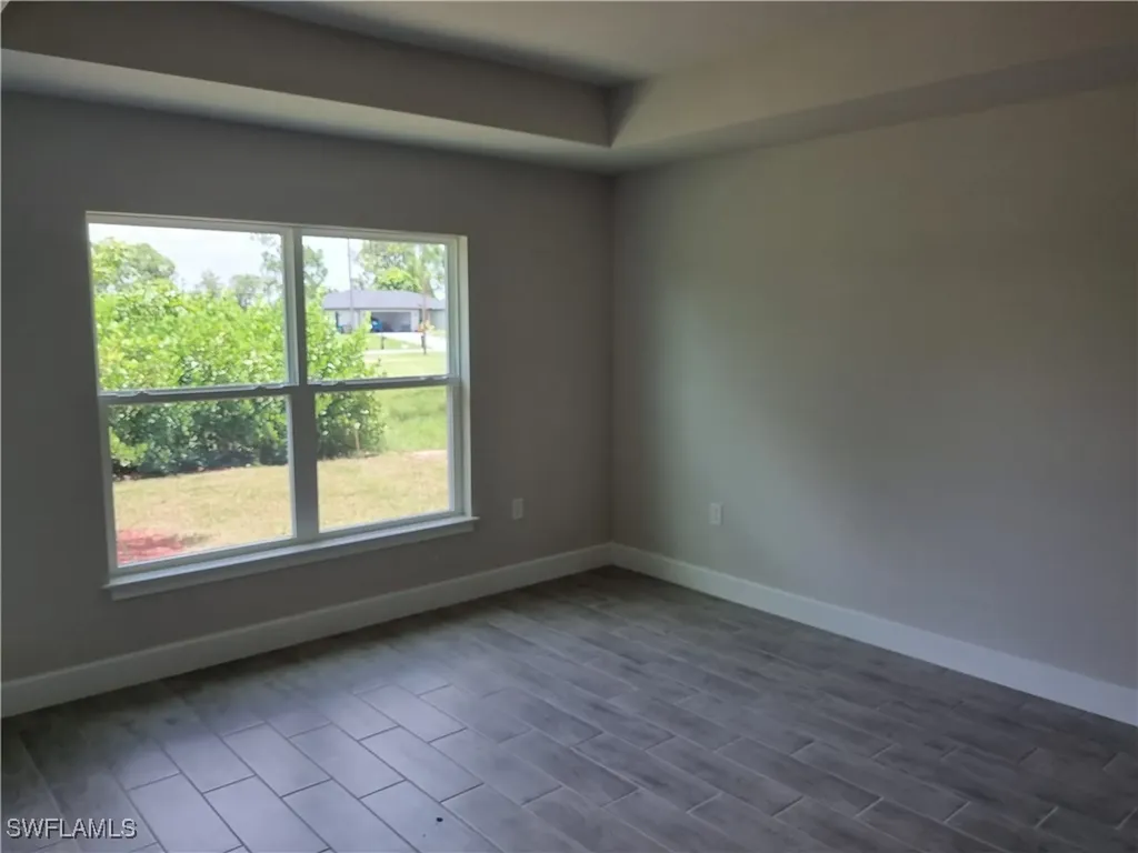 4013 NW 37th Avenue Cape Coral FL 33993