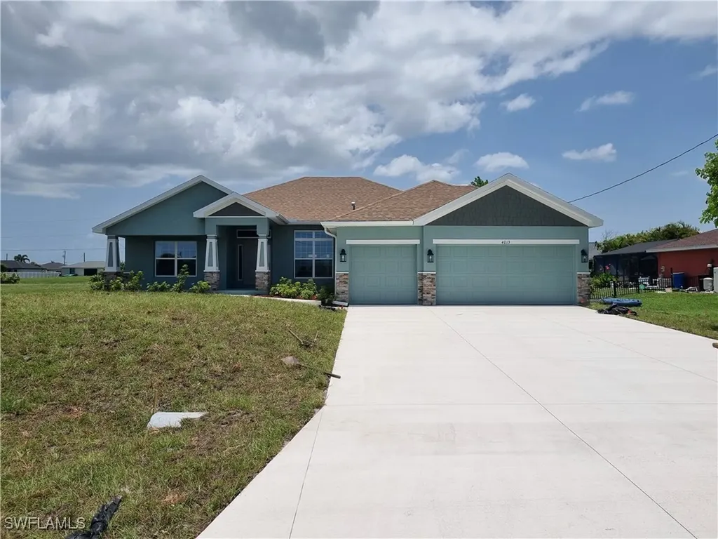 4013 NW 37th Avenue Cape Coral FL 33993