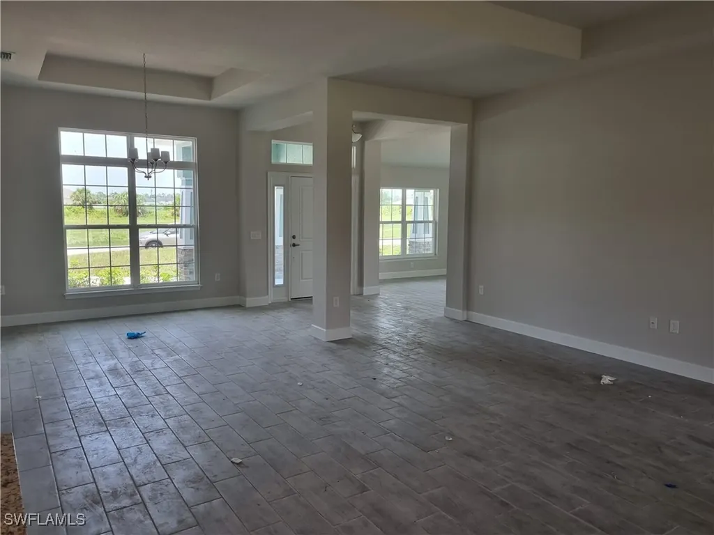 4013 NW 37th Avenue Cape Coral FL 33993