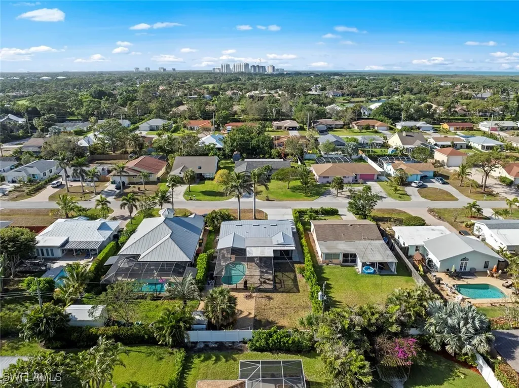 83 8th Street Bonita Springs FL 34134