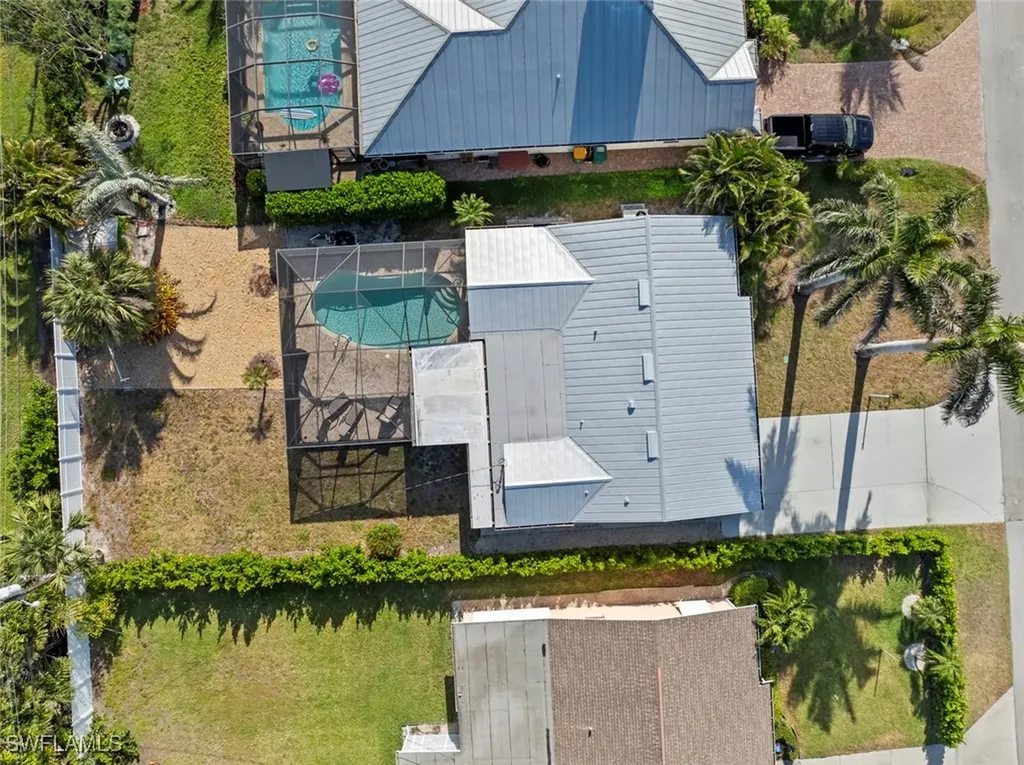 83 8th Street Bonita Springs FL 34134