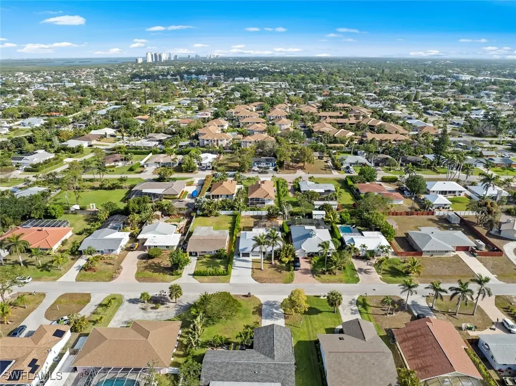 83 8th Street Bonita Springs FL 34134