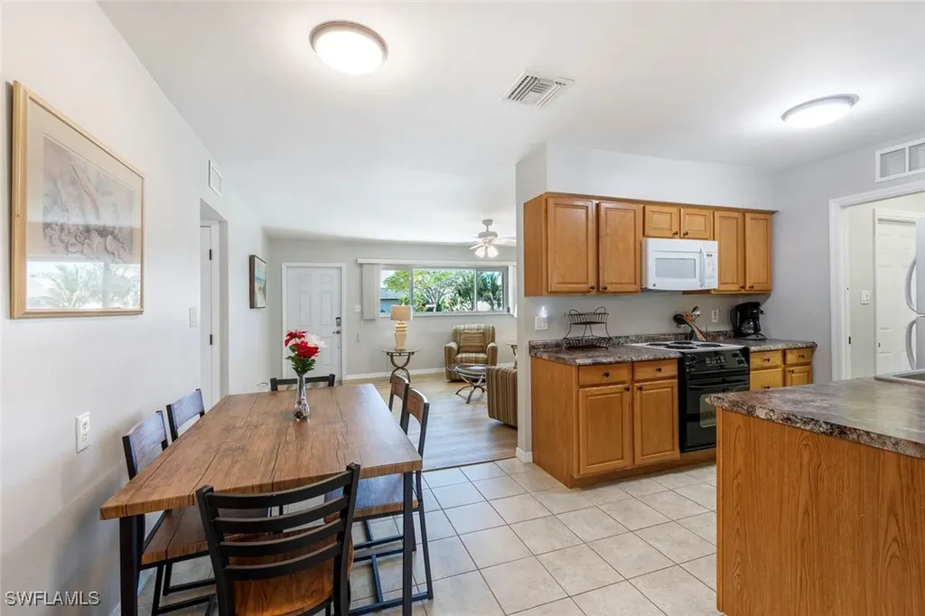 83 8th Street Bonita Springs FL 34134