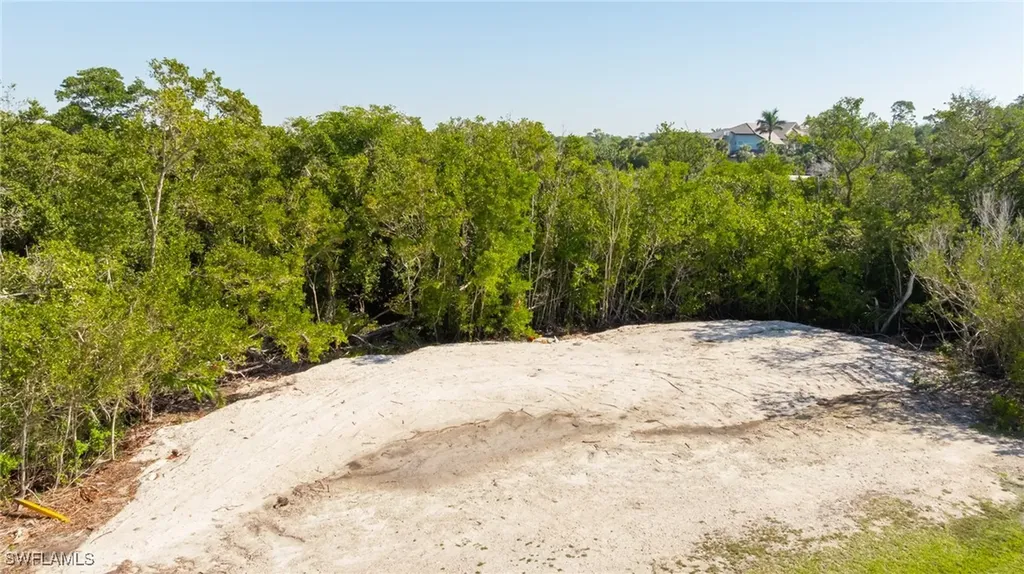 27502/500 Big Bend Road Bonita Springs FL 34134