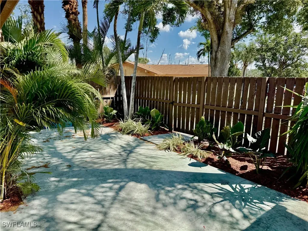 17304 Timber Oak Lane Fort Myers FL 33908