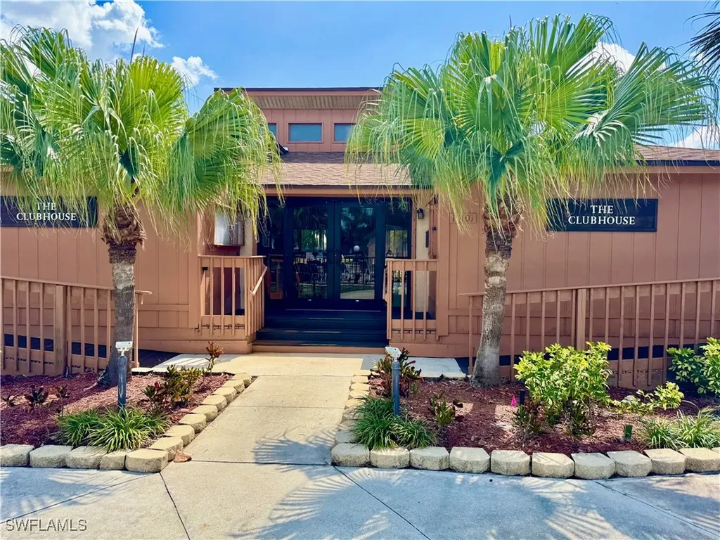 17304 Timber Oak Lane Fort Myers FL 33908