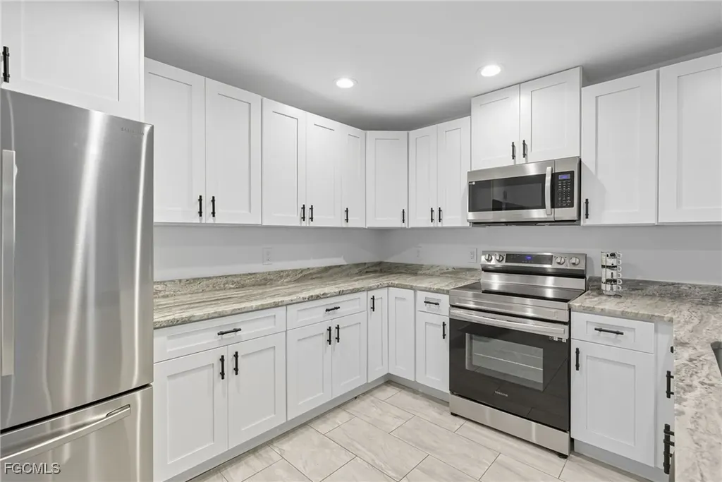 17304 Timber Oak Lane Fort Myers FL 33908