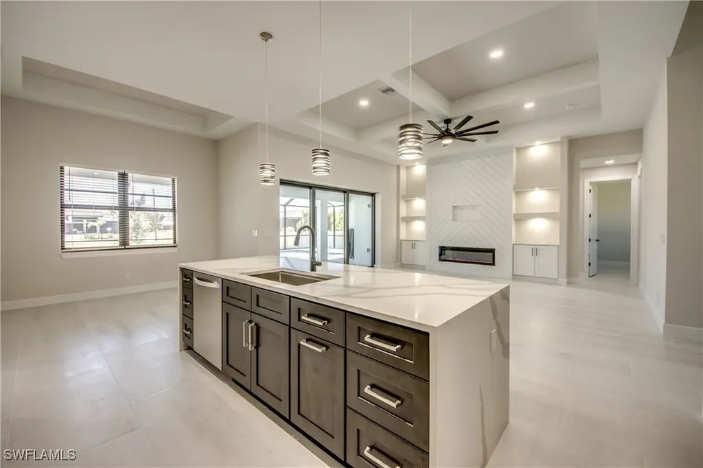 17 NW 36th Avenue Cape Coral FL 33993