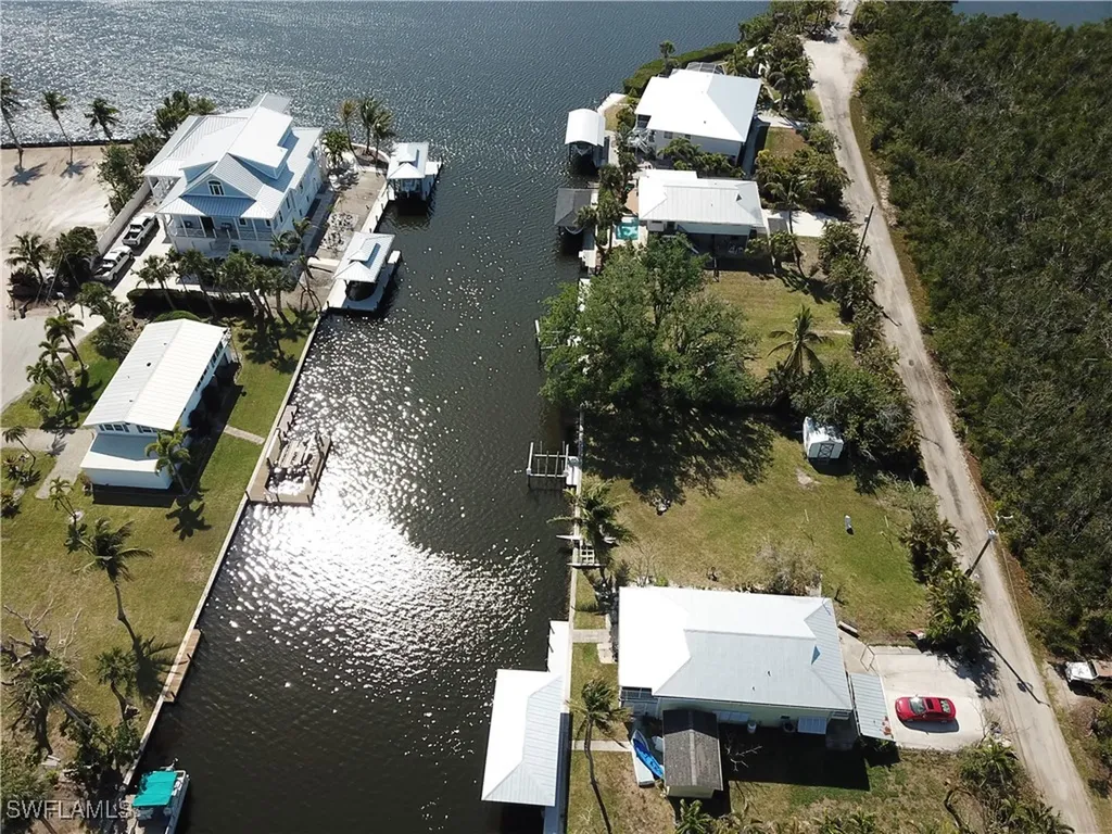 8069 Judge Bean Road Bokeelia FL 33922