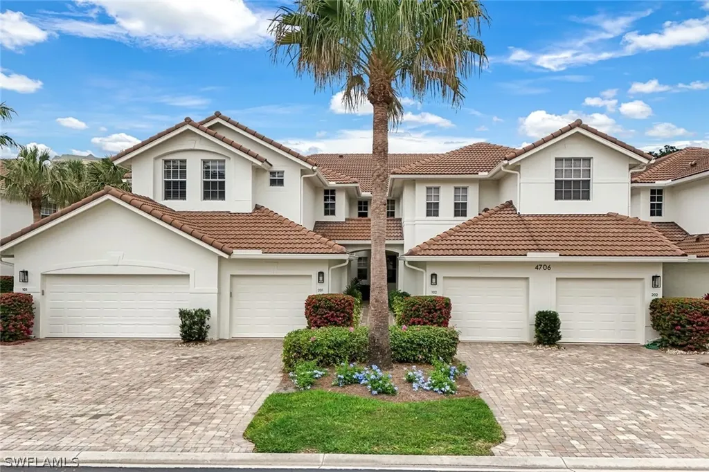 4706 Montego Pointe Way Bonita Springs FL 34134