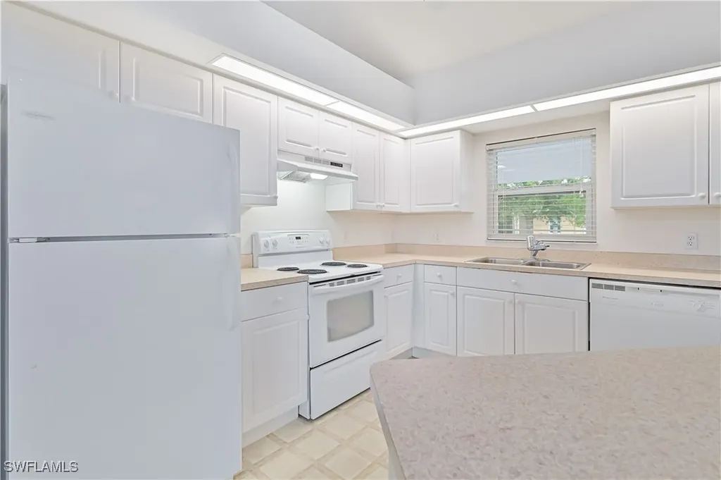 1025 NW 21st Terrace Cape Coral FL 33993