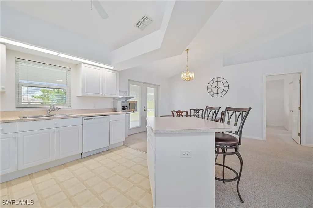 1025 NW 21st Terrace Cape Coral FL 33993