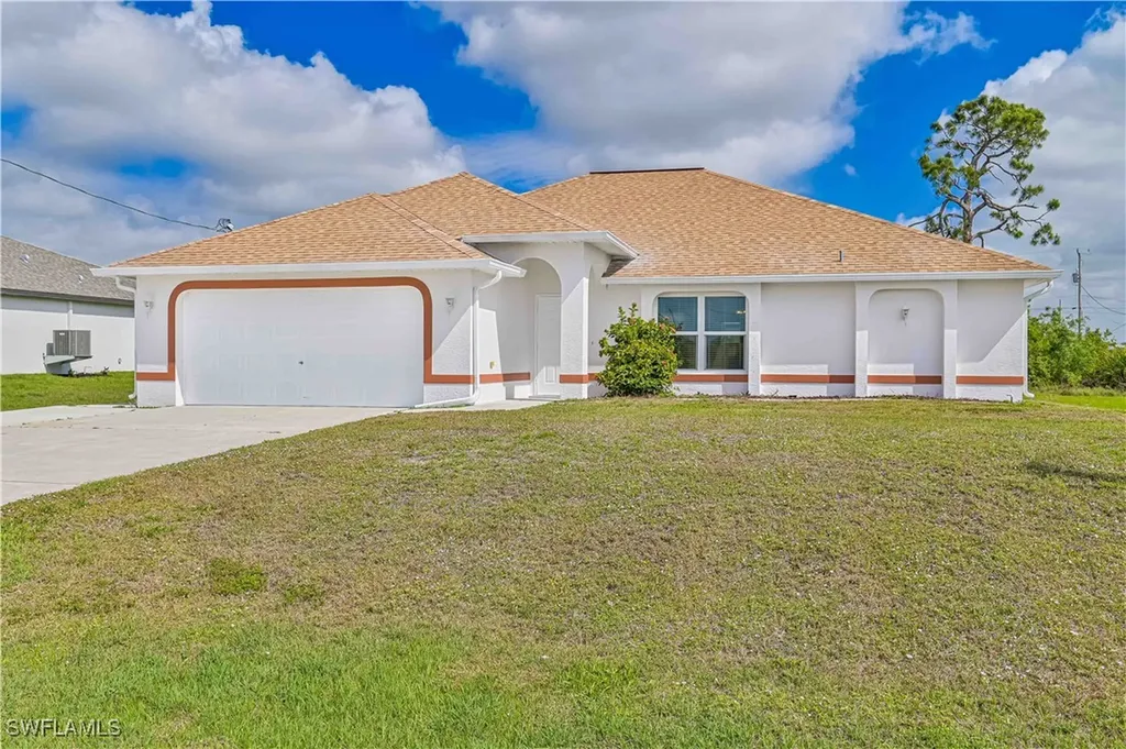1025 NW 21st Terrace Cape Coral FL 33993