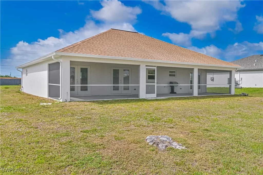 1025 NW 21st Terrace Cape Coral FL 33993