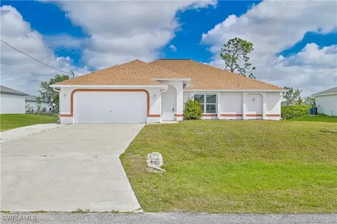 1025 NW 21st Terrace Cape Coral FL 33993
