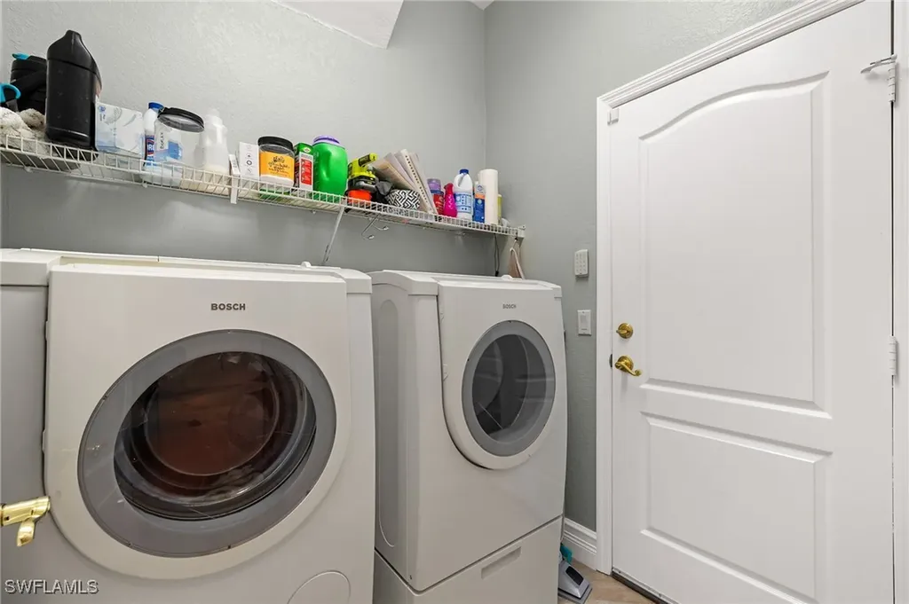 8940 Spring Mountain Way Fort Myers FL 33908