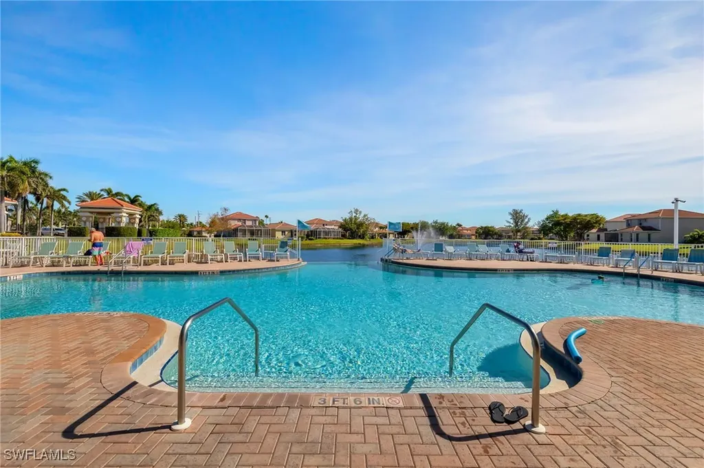 8940 Spring Mountain Way Fort Myers FL 33908