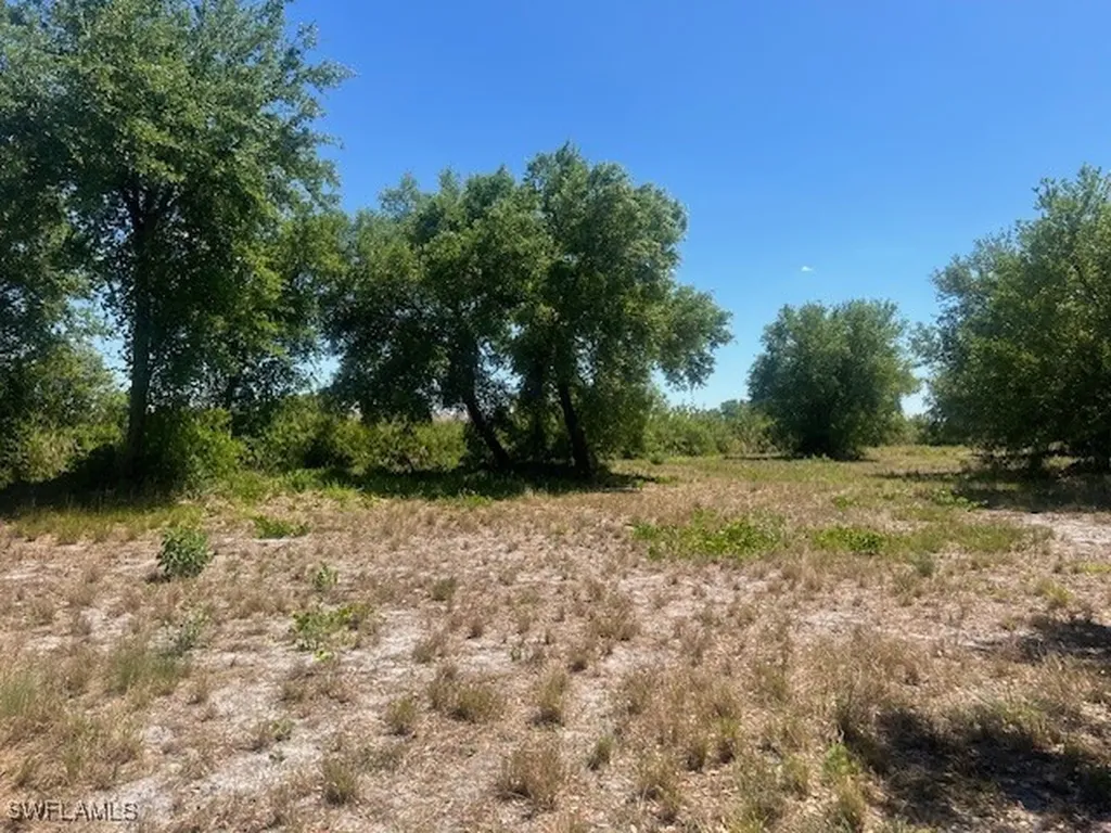 7500 23rd Terrace Labelle FL 33935