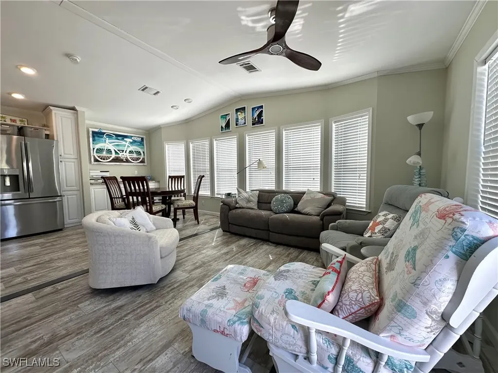 4520 Split Log Lane E Estero FL 33928