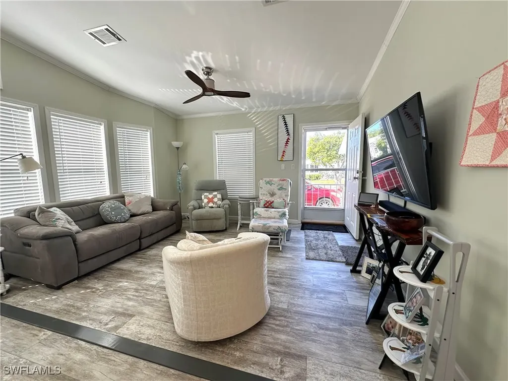 4520 Split Log Lane E Estero FL 33928