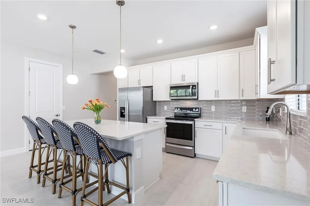 3745 Passion Vine Drive Alva FL 33920