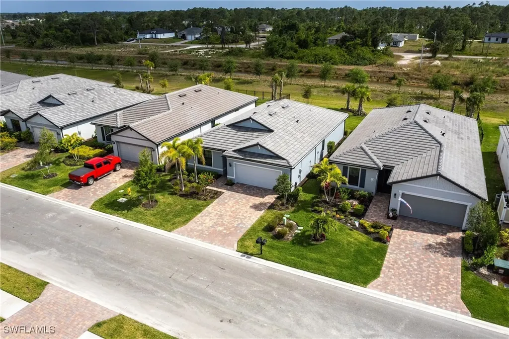 3745 Passion Vine Drive Alva FL 33920