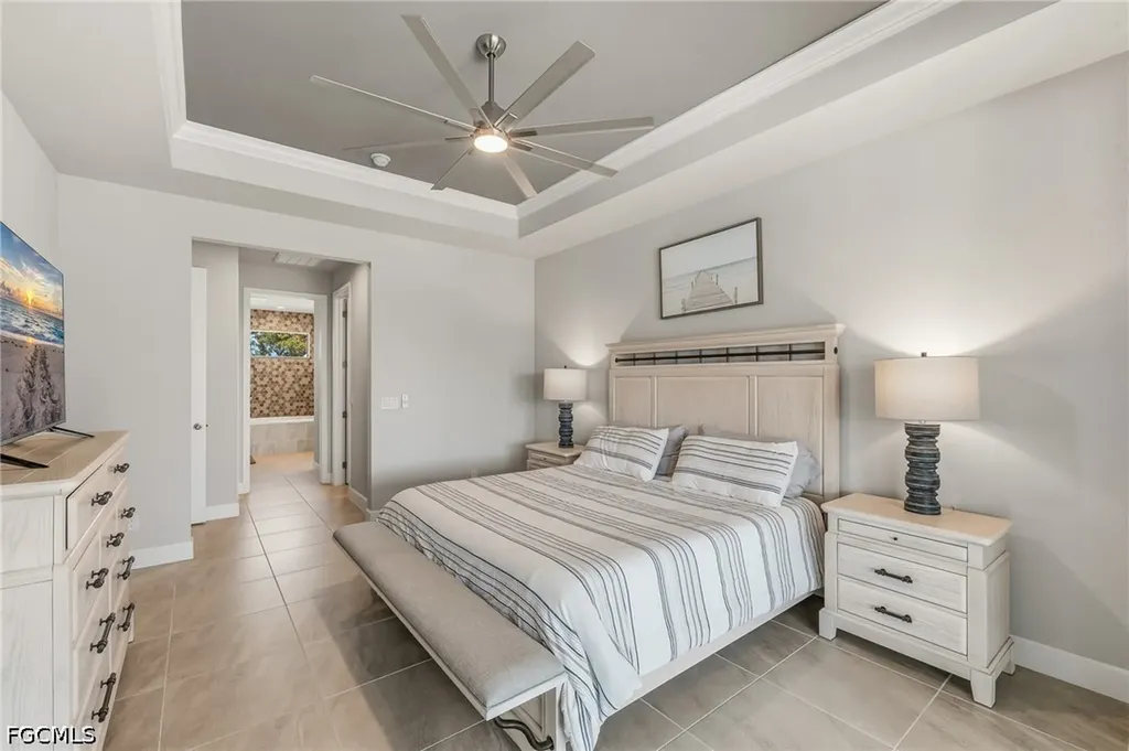 1319 NW 40th Place Cape Coral FL 33993