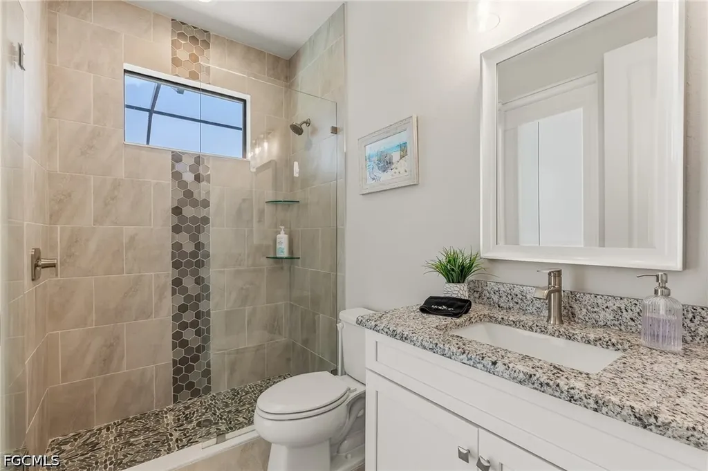 1319 NW 40th Place Cape Coral FL 33993