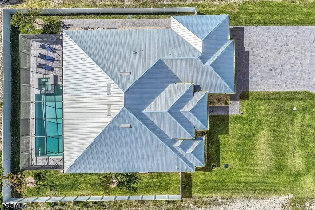 1319 NW 40th Place Cape Coral FL 33993