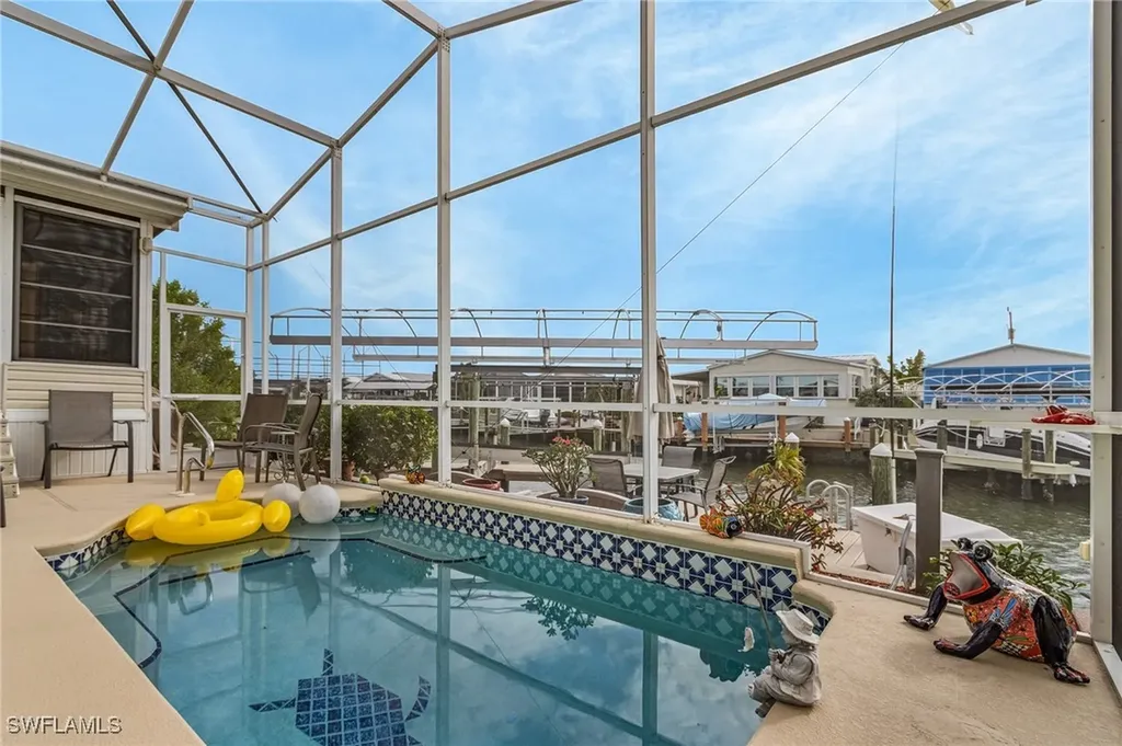 3024 Sloop Lane St. James City FL 33956
