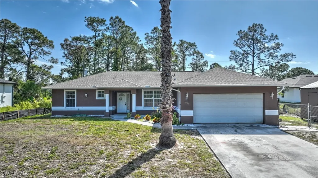 1708 Hibiscus Avenue Lehigh Acres FL 33972