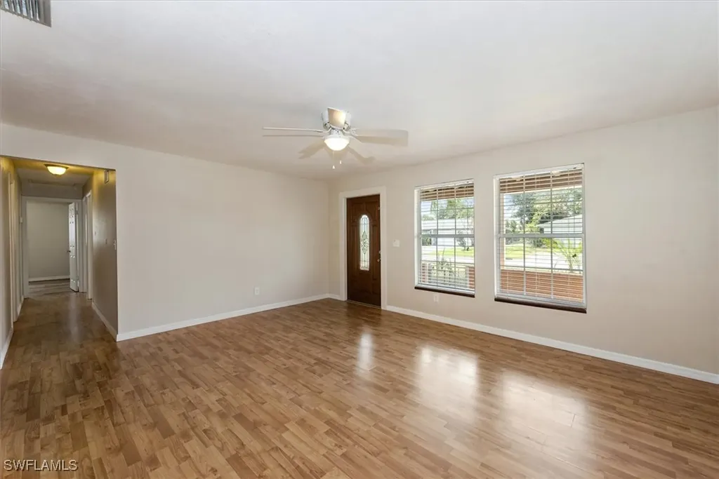 631 SE 34th Terrace Cape Coral FL 33904