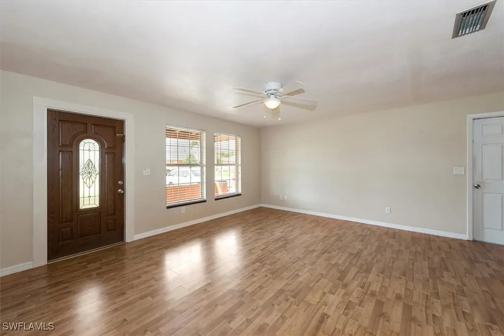 631 SE 34th Terrace Cape Coral FL 33904