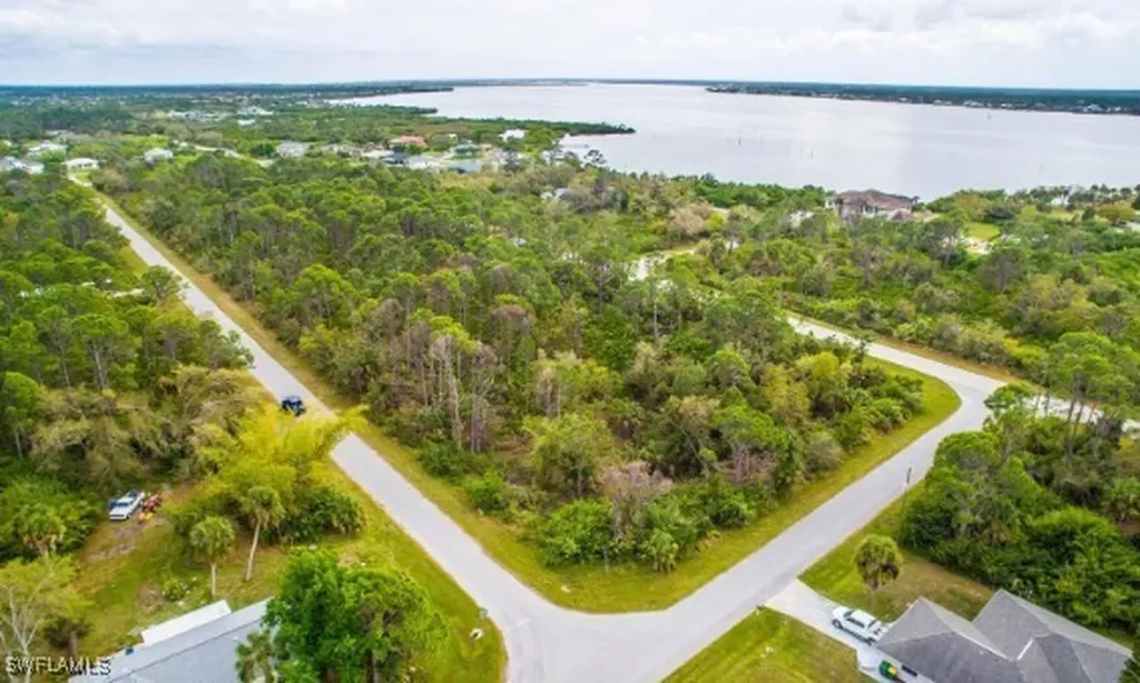 12253 Endicott Lane Port Charlotte FL 33953