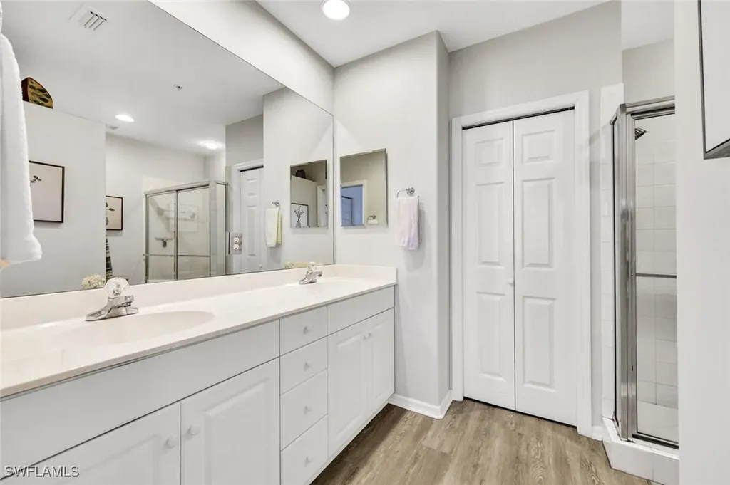 8239 Parkstone Place Naples FL 34120