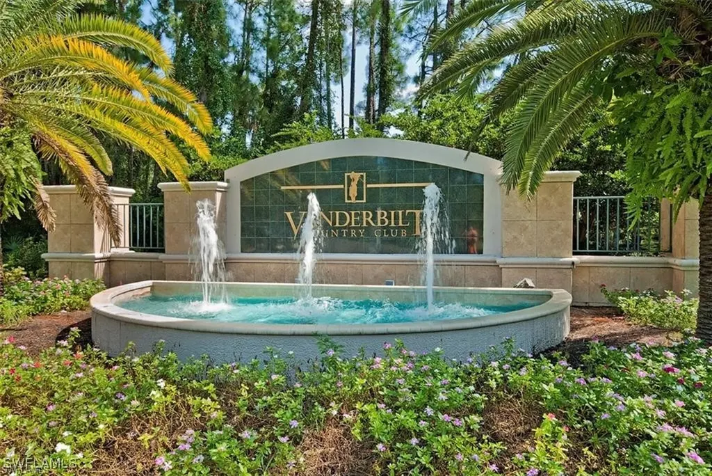 8239 Parkstone Place Naples FL 34120