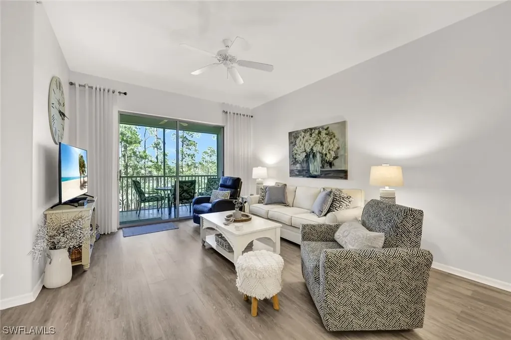 8239 Parkstone Place Naples FL 34120