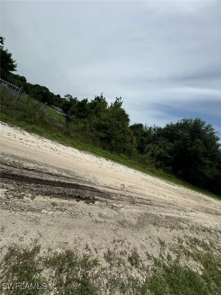 860 S Kennel Street Clewiston FL 33440