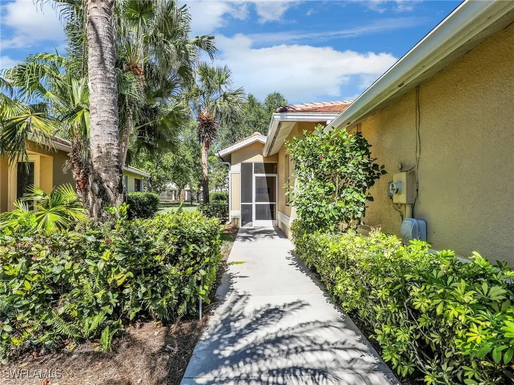 12581 Stone Valley Loop Fort Myers FL 33913