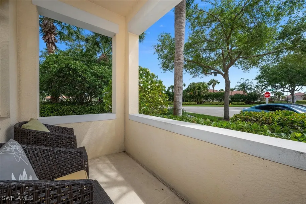 7237 Bellini Way Naples FL 34114