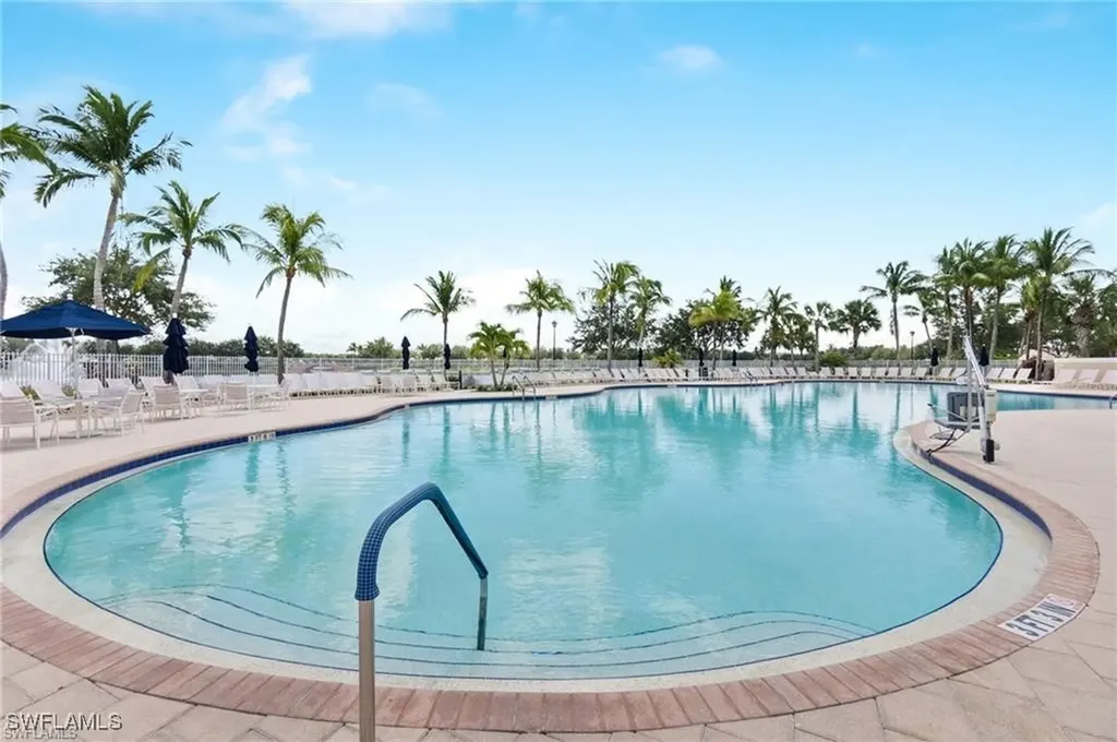 7237 Bellini Way Naples FL 34114