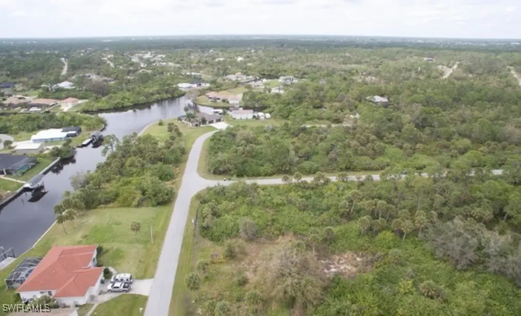 1310 Braklet Terrace Port Charlotte FL 33953