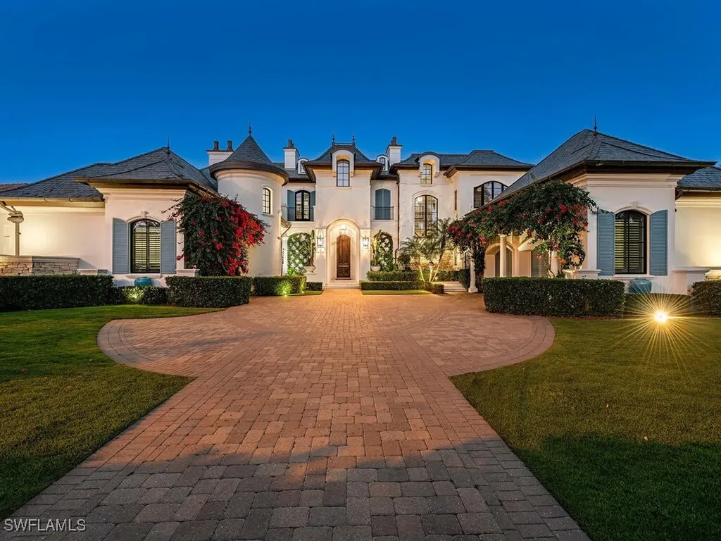 3565 Fort Charles Drive Naples FL 34102