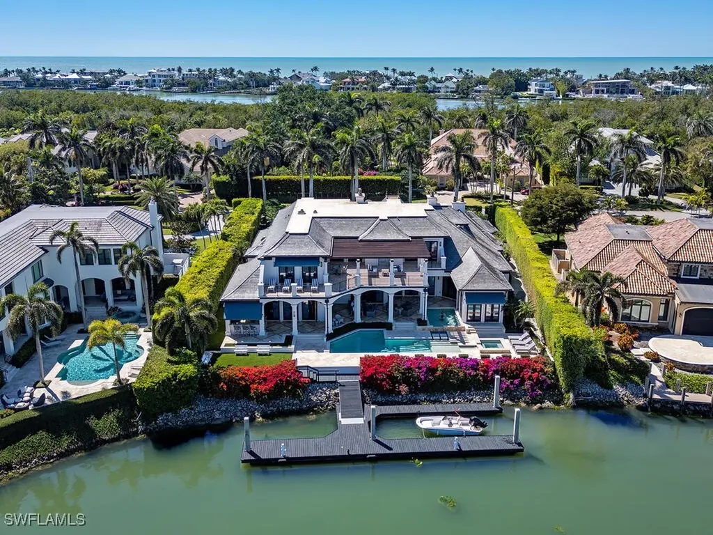 3565 Fort Charles Drive Naples FL 34102