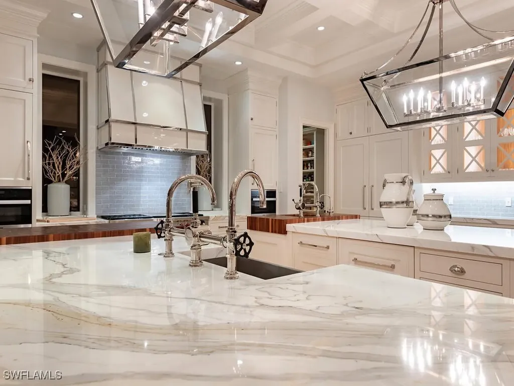 3565 Fort Charles Drive Naples FL 34102