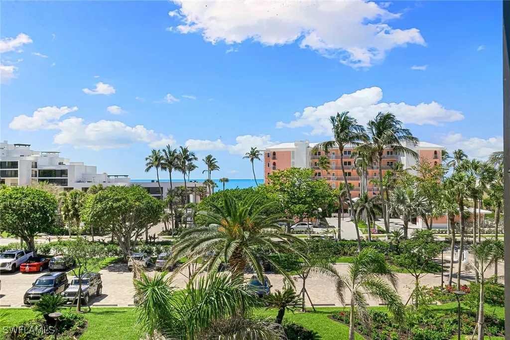 2400 Gulf Shore Boulevard N Naples FL 34103