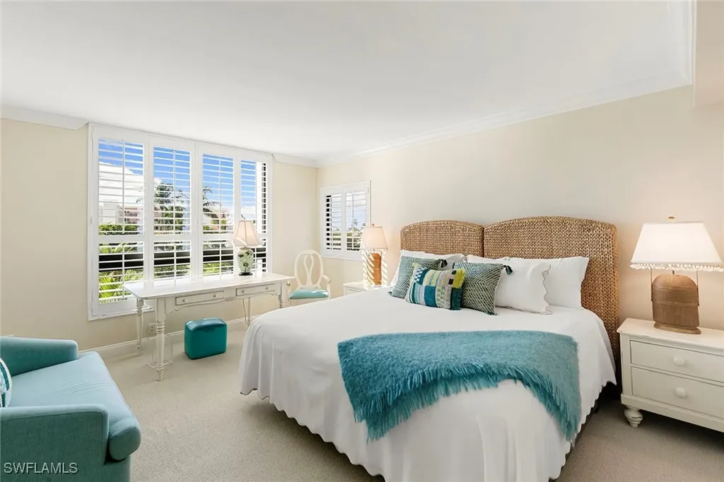 2400 Gulf Shore Boulevard N Naples FL 34103