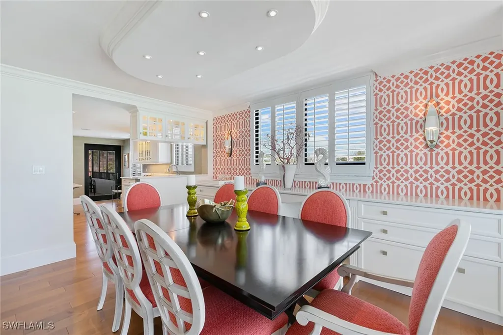 2400 Gulf Shore Boulevard N Naples FL 34103