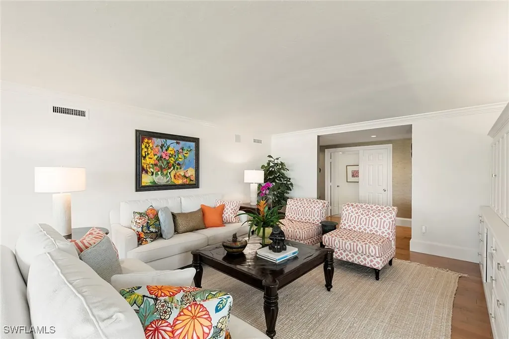 2400 Gulf Shore Boulevard N Naples FL 34103