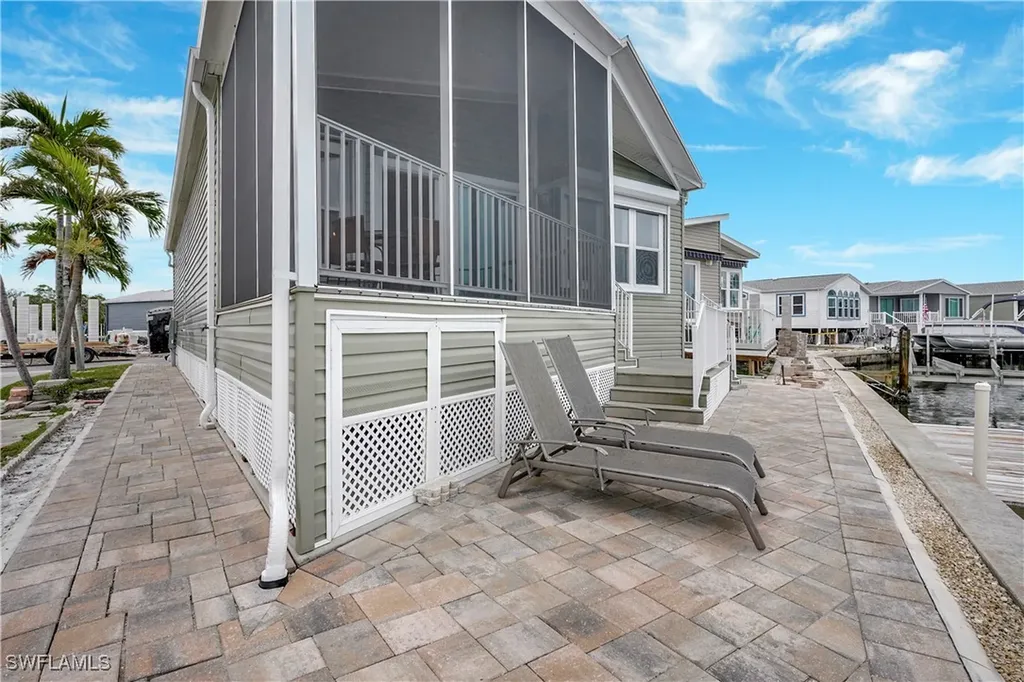 83 Blackbeard Way Fort Myers Beach FL 33931